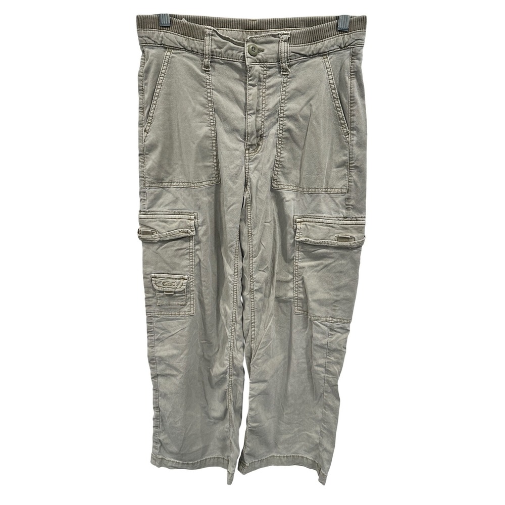 American Eagle Outfitters Women Cargo Pants Olive Size 2 Short Casual Utility